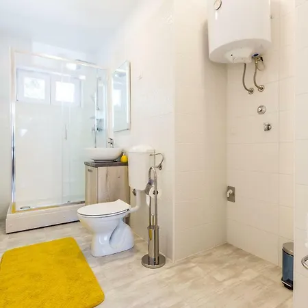 Apartamento 2sis *